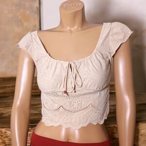 URBAN Romantics Cream Lace Crop Top